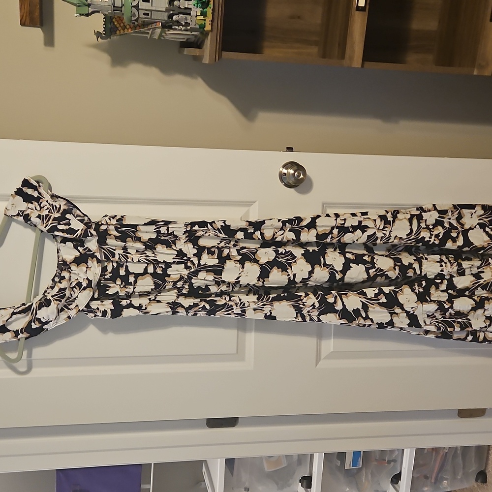 Loft maxi dress - XS- new with tags